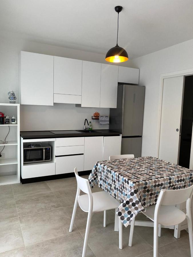 Torregrande Apartments Torre Grande Kültér fotó
